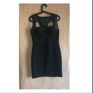 Size large dress *Make me a offer* ♥️